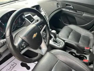 Chevrolet Cruze 2013 LTZ Automático 4 puertas Sedán con 1SJ