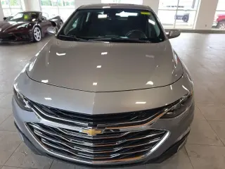 Chevrolet Malibu 2024 LT 4 puertas Sedán con 1LT