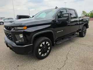 Chevrolet Silverado 2500HD 2020 4x4 Custom 4 puertas Cabina Crew SB
