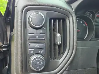 Chevrolet Silverado 2500HD 2020 4x4 Custom 4 puertas Cabina Crew SB