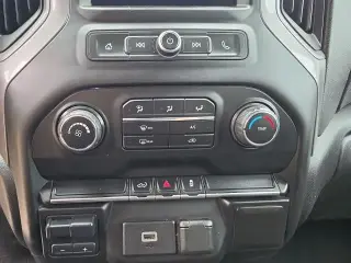 Chevrolet Silverado 2500HD 2020 4x4 Custom 4 puertas Cabina Crew SB