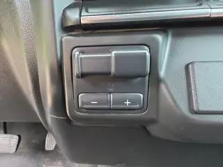 Chevrolet Silverado 2500HD 2020 4x4 Custom 4 puertas Cabina Crew SB