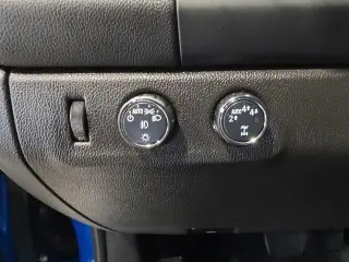 Chevrolet Colorado 2022 4x4 LT Cabina Doble 4 puertas 5 pies. Caja Corta