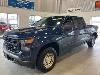 Chevrolet Silverado 1500 2022 4x4 Work Truck 4 puertas Crew Cab 5.8 pies. SB
