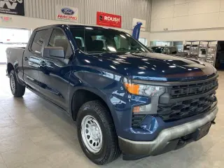 Chevrolet Silverado 1500 2022 4x4 Work Truck 4 puertas Crew Cab 5.8 pies. SB