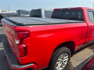 Chevrolet Silverado 1500 2020 4x4 RST 4 puertas Cabina Doble 6.6 pies. SB