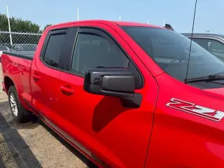 Chevrolet Silverado 1500 2020 4x4 RST 4 puertas Cabina Doble 6.6 pies. SB