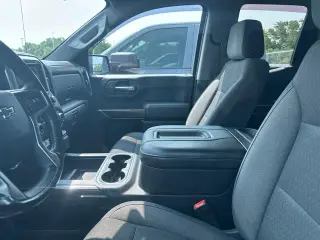 Chevrolet Silverado 1500 2020 4x4 RST 4 puertas Cabina Doble 6.6 pies. SB