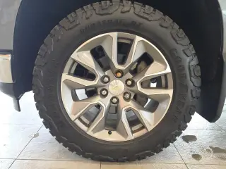 Chevrolet Silverado 1500 2021 4x4 LT 4 puertas Crew Cab 6.6 pies. SB