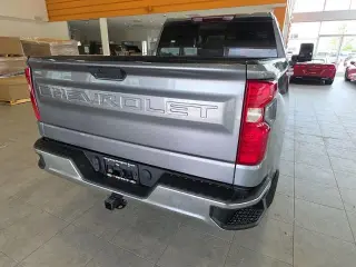 Chevrolet Silverado 1500 2021 4x4 LT 4 puertas Crew Cab 6.6 pies. SB