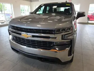 Chevrolet Silverado 1500 2020 4x4 LT 4 puertas Cabina Crew 6.6 pies. SB
