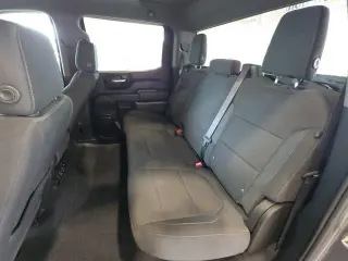 Chevrolet Silverado 1500 2020 4x4 LT 4 puertas Cabina Crew 6.6 pies. SB