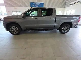 Chevrolet Silverado 1500 2020 4x4 LT 4 puertas Cabina Crew 6.6 pies. SB