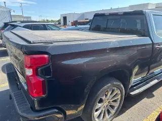 Chevrolet Silverado 1500 2019 4x4 High Country 4 puertas Cabina Crew 5.8 pies. Caja corta