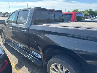 Chevrolet Silverado 1500 2019 4x4 High Country 4 puertas Cabina Crew 5.8 pies. Caja corta