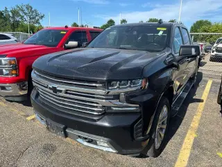 Chevrolet Silverado 1500 2019 4x4 High Country 4 puertas Cabina Crew 5.8 pies. Caja corta
