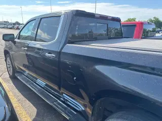 Chevrolet Silverado 1500 2019 4x4 High Country 4 puertas Cabina Crew 5.8 pies. Caja corta