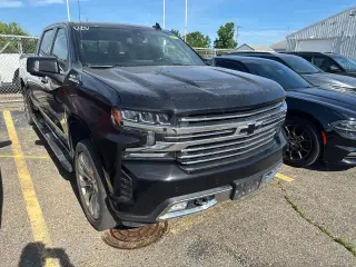 Chevrolet Silverado 1500 2019 4x4 High Country 4 puertas Cabina Crew 5.8 pies. Caja corta