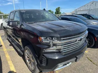 Chevrolet Silverado 1500 2019 4x4 High Country 4 puertas Cabina Crew 5.8 pies. Caja corta