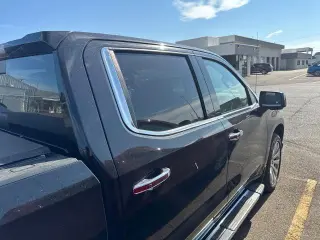 Chevrolet Silverado 1500 2019 4x4 High Country 4 puertas Cabina Crew 5.8 pies. Caja corta