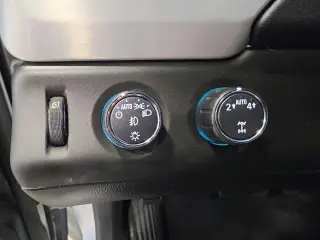 GMC Yukon 2019 4x4 SLE 4 puertas SUV