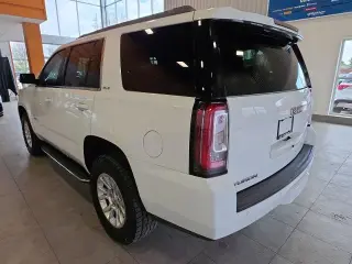GMC Yukon 2019 4x4 SLE 4 puertas SUV