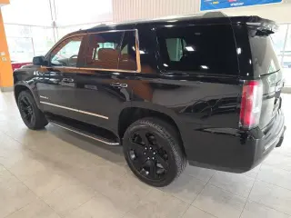 GMC Yukon 2020 4x4 Denali 4 puertas SUV