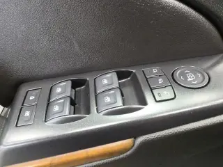 GMC Yukon 2020 4x4 Denali 4 puertas SUV