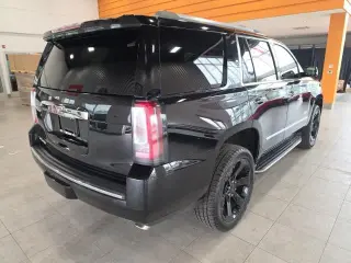 GMC Yukon 2020 4x4 Denali 4 puertas SUV