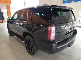 GMC Yukon 2020 4x4 Denali 4 puertas SUV