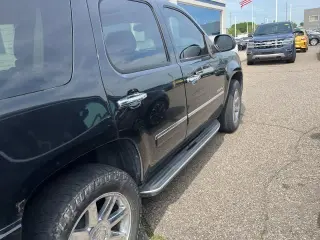 GMC Yukon 2012 AWD Denali 4 puertas SUV