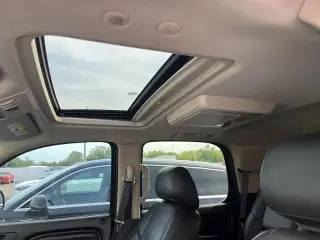 GMC Yukon 2012 AWD Denali 4 puertas SUV