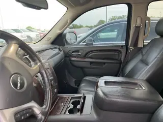 GMC Yukon 2012 AWD Denali 4 puertas SUV
