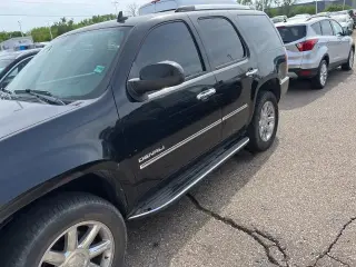 GMC Yukon 2012 AWD Denali 4 puertas SUV