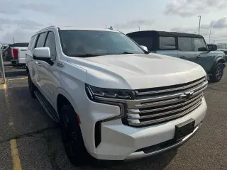 Chevrolet Suburban 2021 4x4 High Country 4 puertas SUV