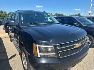 Chevrolet Suburban 2012 4x4 LT 4 puertas SUV
