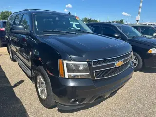 Chevrolet Suburban 2012 4x4 LT 4 puertas SUV