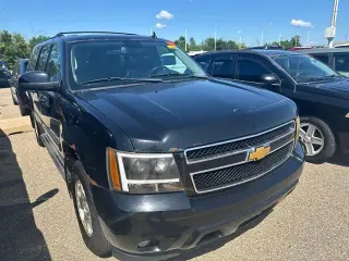 Chevrolet Suburban 2012 4x4 LT 4 puertas SUV