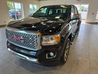 GMC Canyon 2019 4x4 Denali 4 puertas Cabina Crew 5 pies. SB
