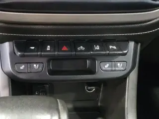 GMC Canyon 2019 4x4 Denali 4 puertas Cabina Crew 5 pies. SB