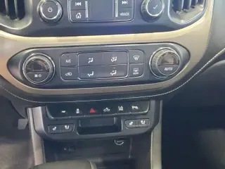 GMC Canyon 2019 4x4 Denali 4 puertas Cabina Crew 5 pies. SB