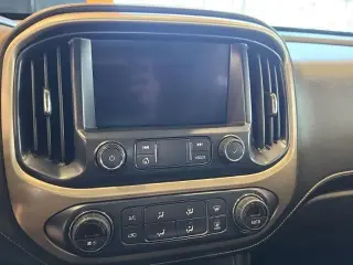 GMC Canyon 2019 4x4 Denali 4 puertas Cabina Crew 5 pies. SB