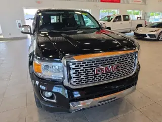 GMC Canyon 2019 4x4 Denali 4 puertas Cabina Crew 5 pies. SB
