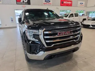 GMC Sierra 1500 2019 4x4 SLE Cabina Crew 4 puertas 5.8 pies. Caja corta
