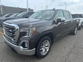 GMC Sierra 1500 2019 4x4 SLT Cabina Crew 4 puertas 5.8 pies. SB
