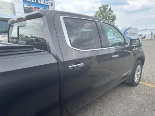 GMC Sierra 1500 2019 4x4 SLT Cabina Crew 4 puertas 5.8 pies. SB