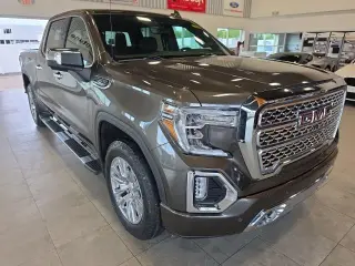 GMC Sierra 1500 2019 4x4 Denali 4 puertas Cabina Crew 5.8 pies. SB