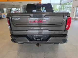 GMC Sierra 1500 2019 4x4 Denali 4 puertas Cabina Crew 5.8 pies. SB