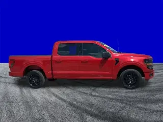 Ford F-150 2024 4x2 XLT 4 puertas SuperCrew 5.5 pies. SB