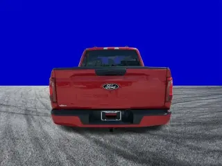 Ford F-150 2024 4x2 XLT 4 puertas SuperCrew 5.5 pies. SB